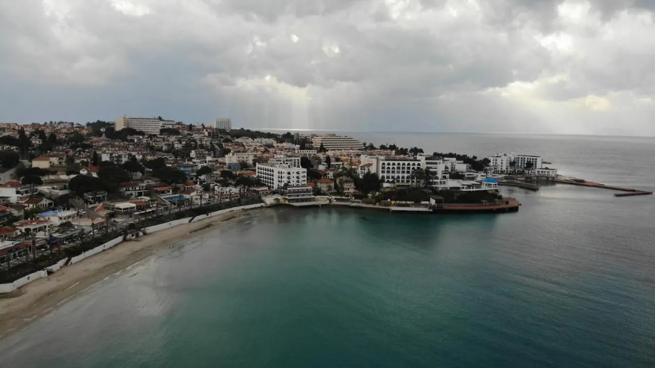 2+1 Apartm With Garden + Balcony , At Ladies Beach Κουσάντασι 0*,